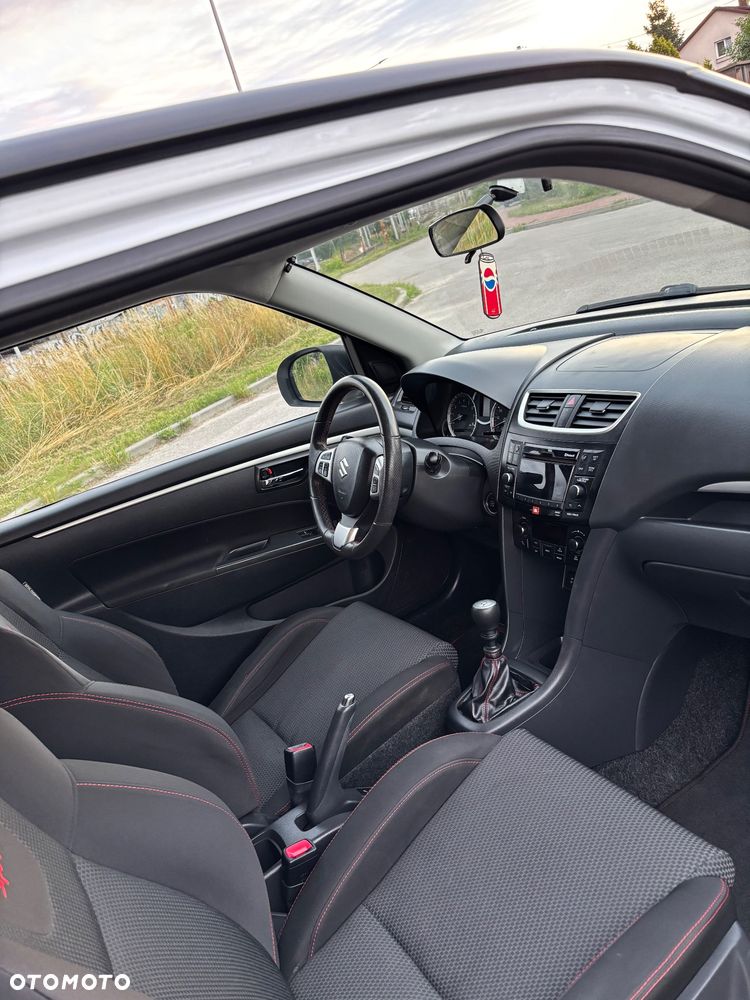 Suzuki Swift - 14