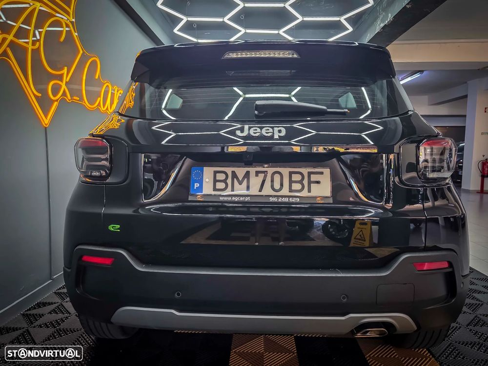 Jeep Avenger 1.2 e-Hybrid Longitude DCT - 9