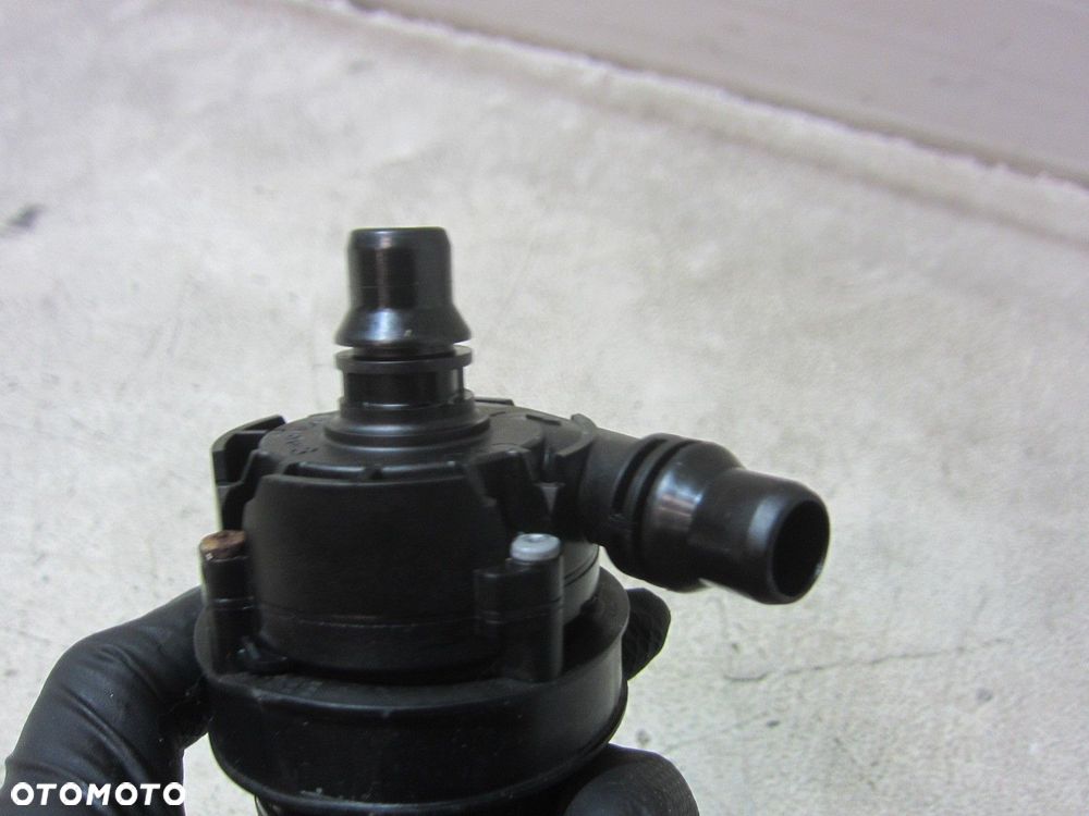 BMW X3 G01 X4 F30 F80 G30 G11 G02 64119147359 6834917 POMPA WODY DODATKOWA - 3