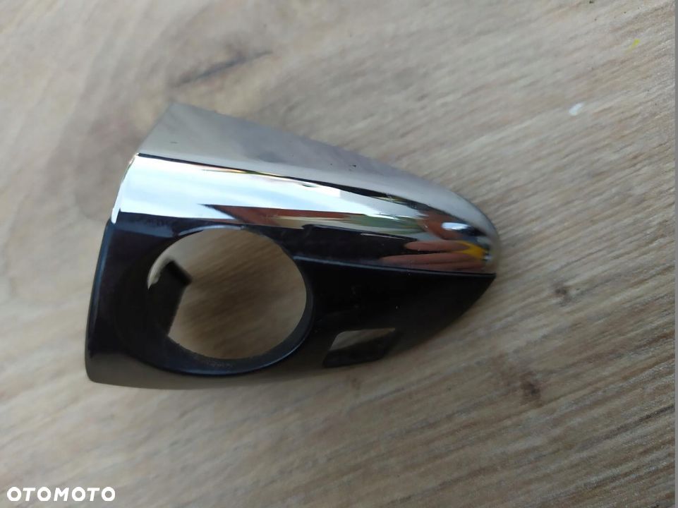 MERCEDES W211 E-KLASA ZAŚLEPKA WKŁADKI KLAMKI 189 - 6