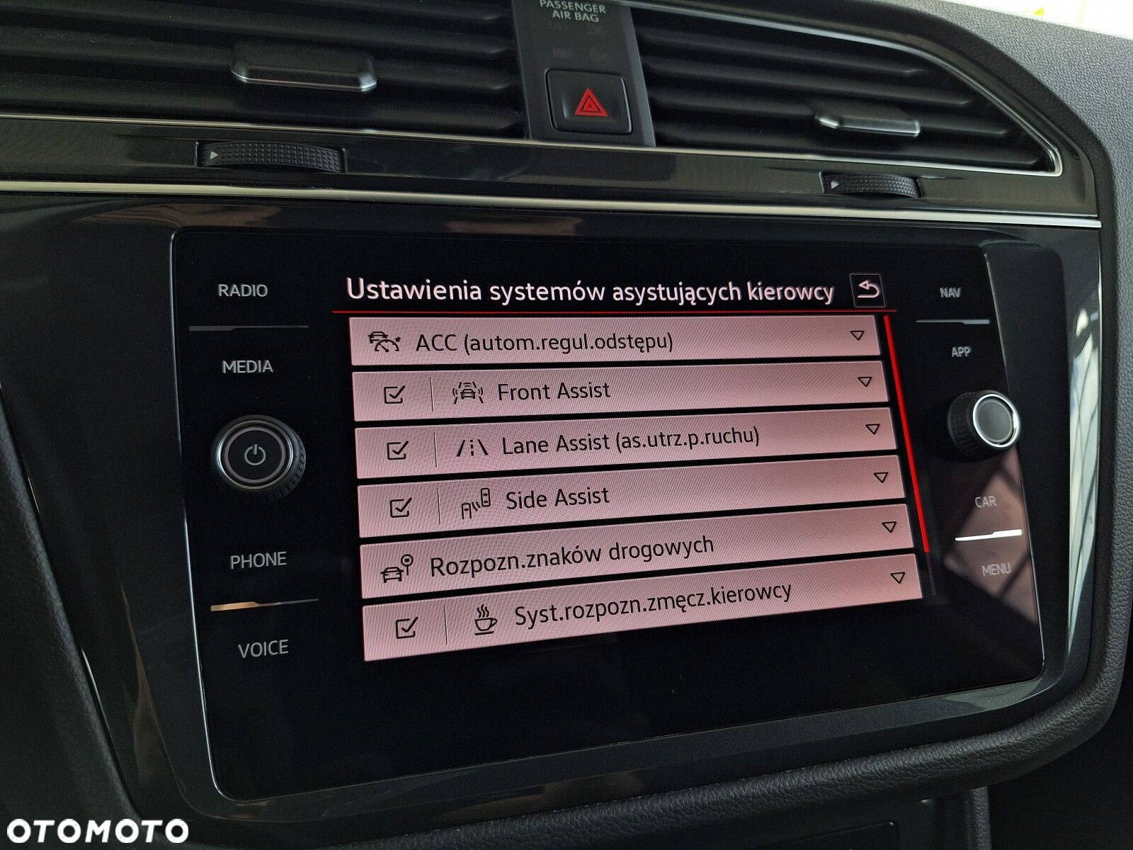 Volkswagen Tiguan 2.0 TSI 4Mot Elegance DSG - 30