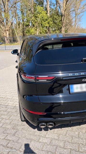 Porsche Cayenne - 12