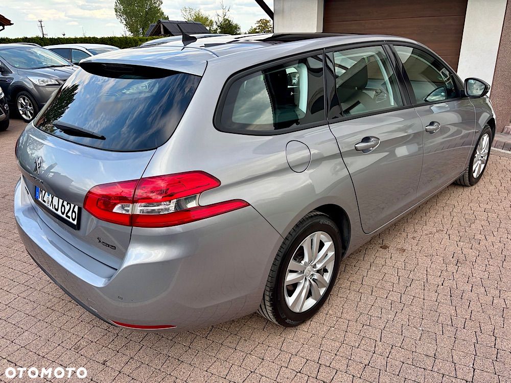 Peugeot 308 1.6 e-HDi Allure S&S - 8