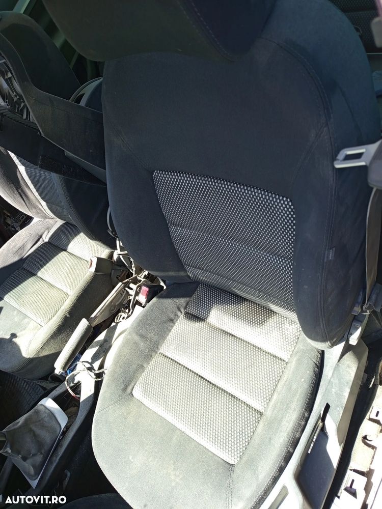 Scaune Fata Skoda Octavia Scout Facelift cu Incalzire - 2