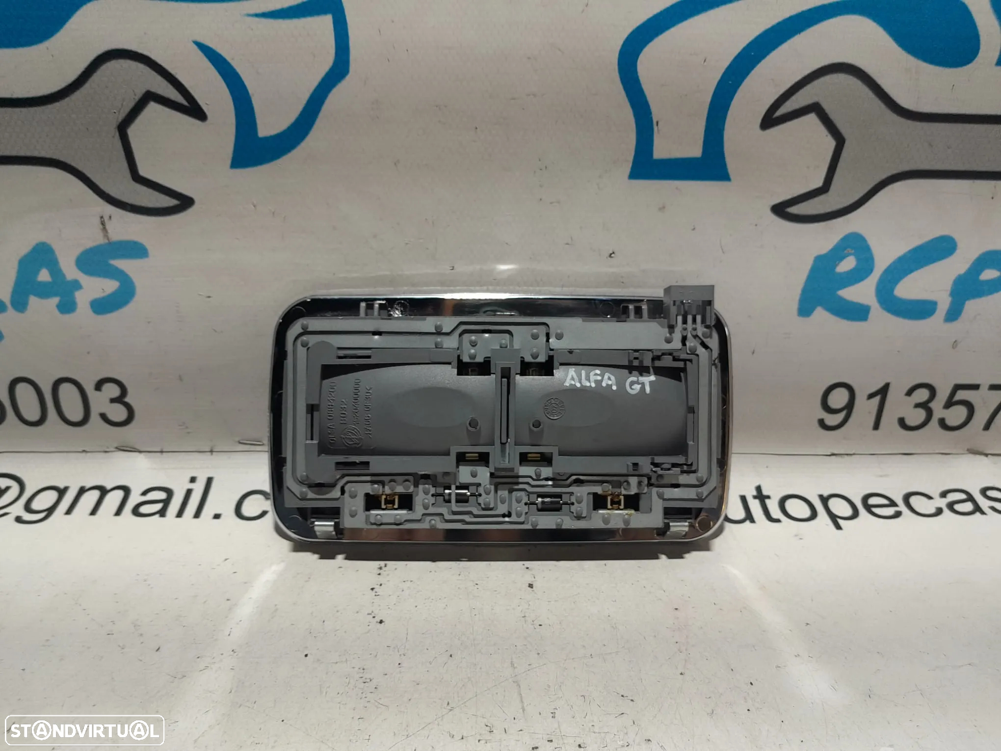 PLAFONNIER LUZES  ALFA GT 156 GIULIETTA FIAT GRAND PUNTO - 5