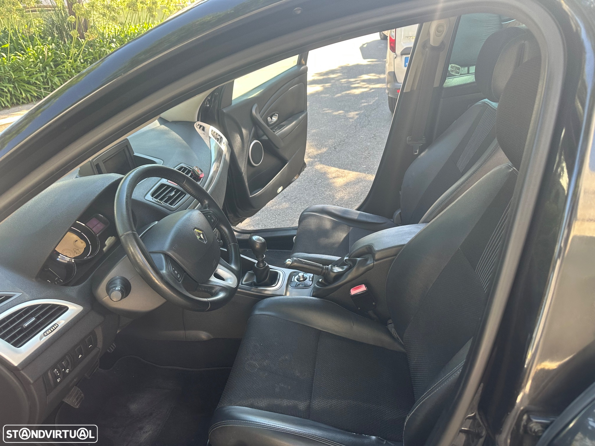 Renault Mégane Sport Tourer 1.5 dCi Dynamique S - 18