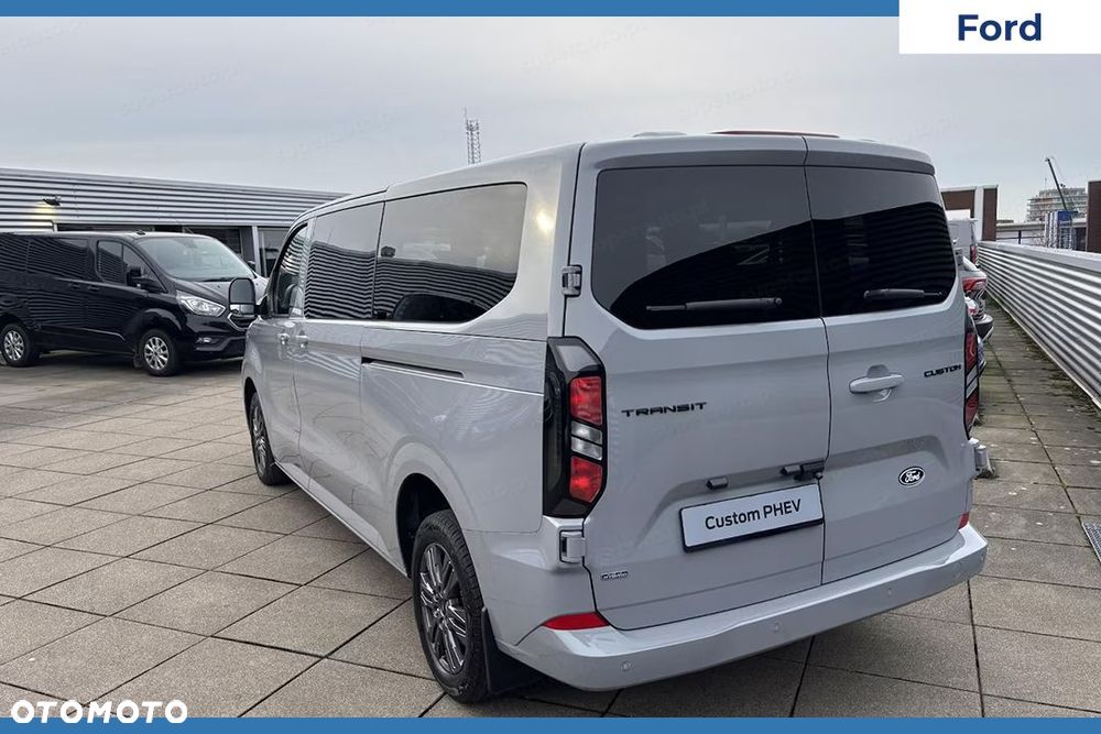 Ford Transit Custom - 5