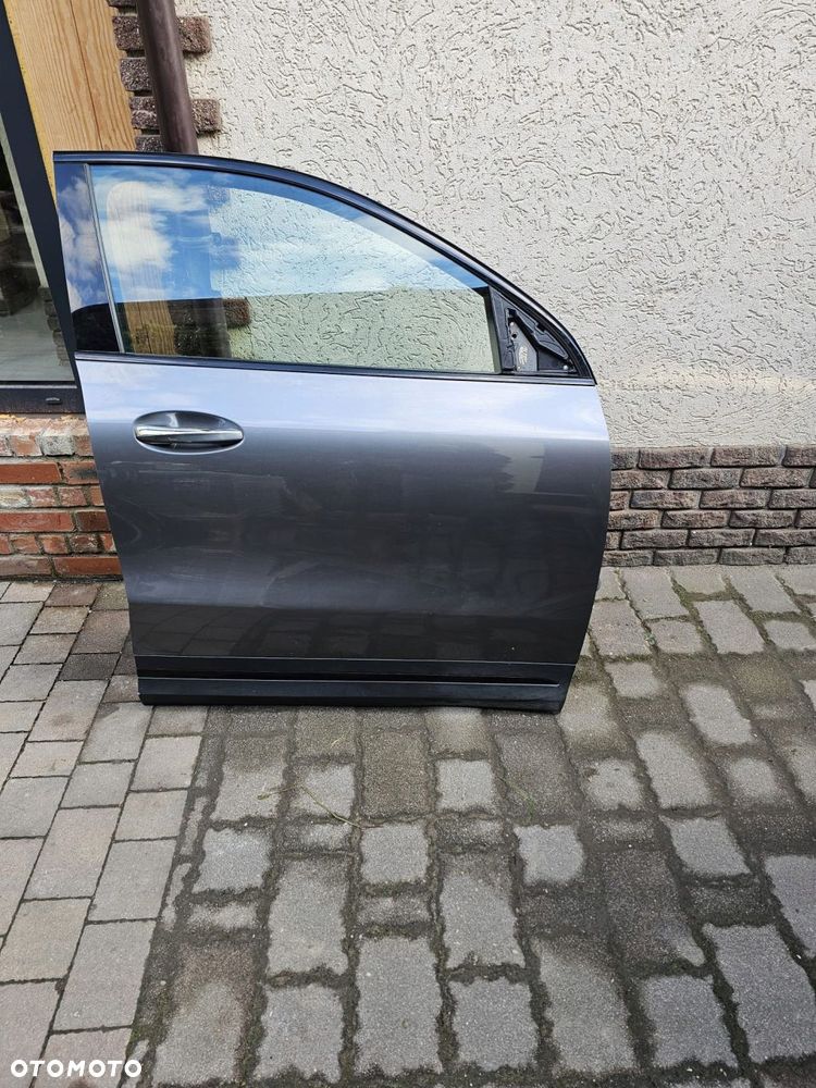 drzwi prawy przód prawe przednie mercedes gla 247 - 1