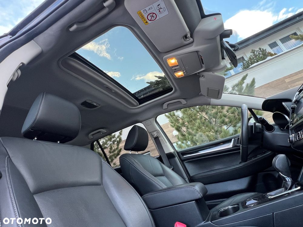 Subaru Outback 2.0D Exclusive Lineartronic - 13