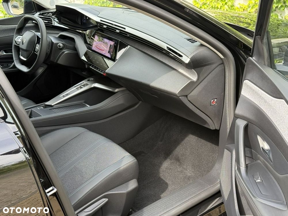 Peugeot 308 BlueHDi 130 EAT8 Allure - 8