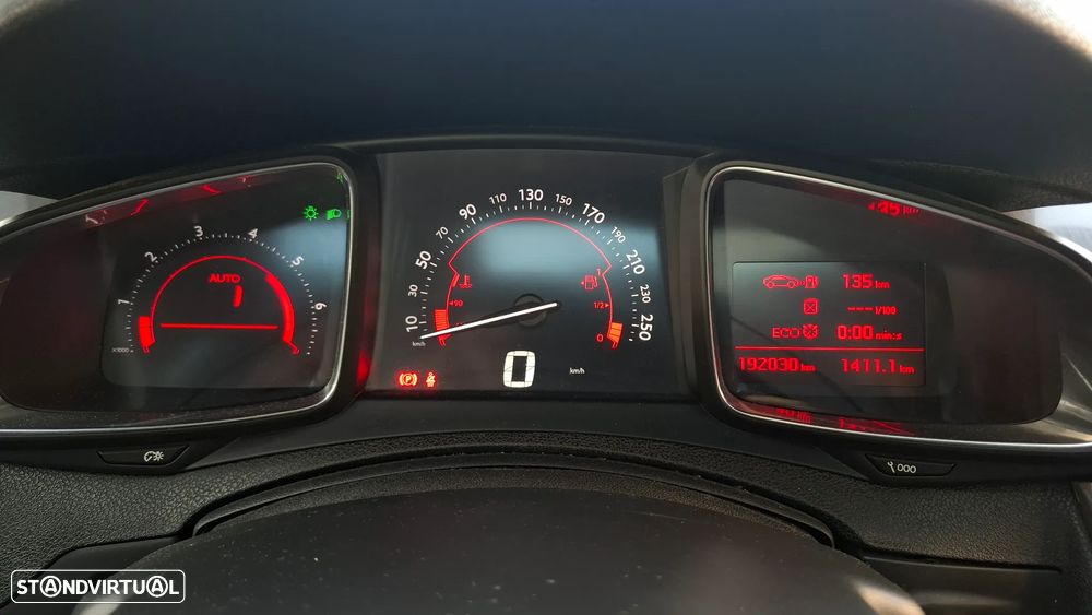 Citroën DS5 e-HDi 110 EGS6 SoChic - 51