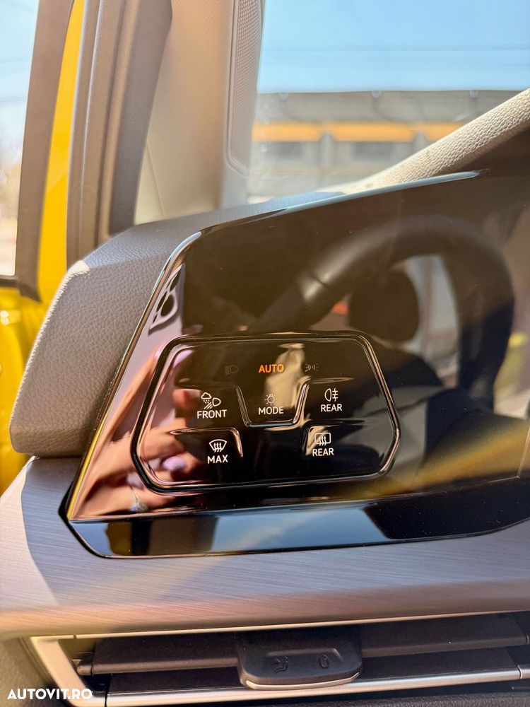 Volkswagen Golf 1.5 eTSI ACT DSG MHEV Style - 5