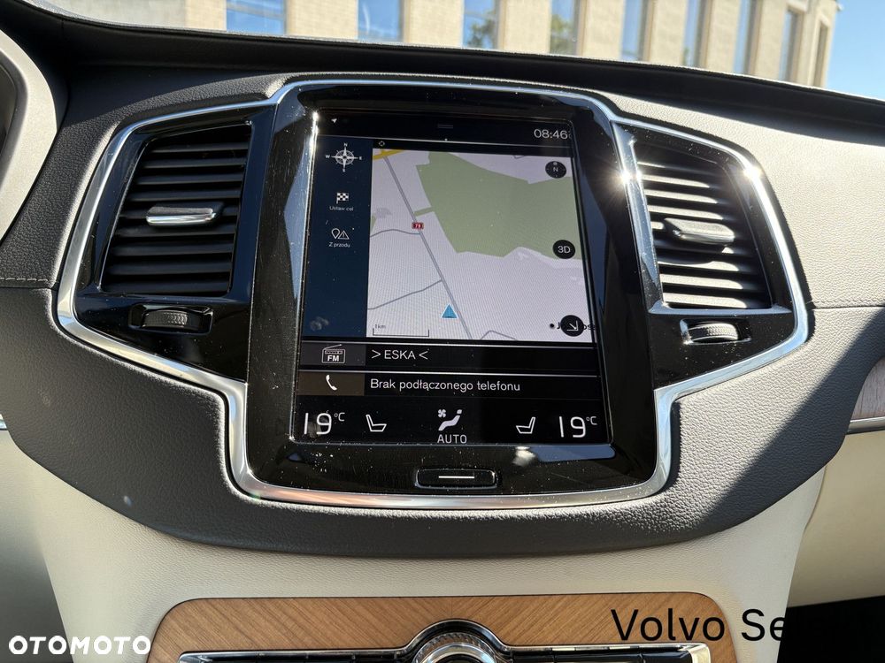 Volvo XC 90 - 12