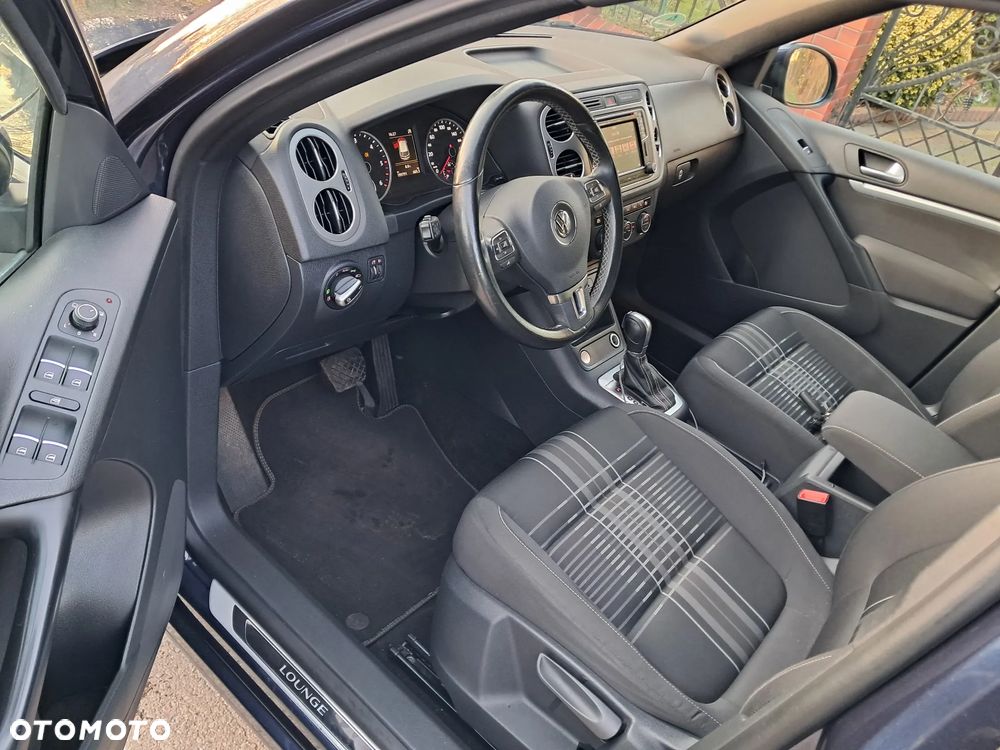 Volkswagen Tiguan ver-2-0-tdi-bmt-scr-4mot-comfortline-dsg - 10