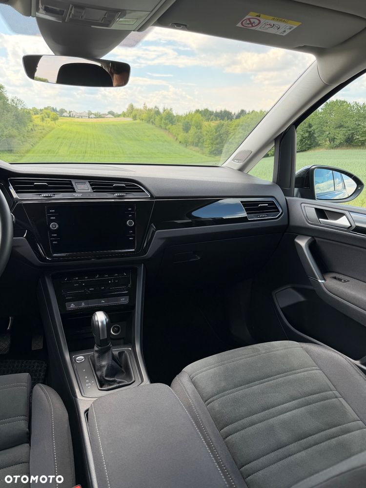 Volkswagen Touran 1.5 TSI EVO Comfortline Plus DSG - 18