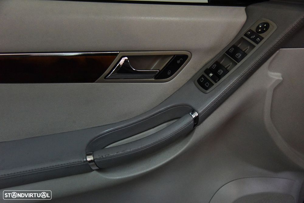 Mercedes-Benz R 320 CDI 4-Matic - 19