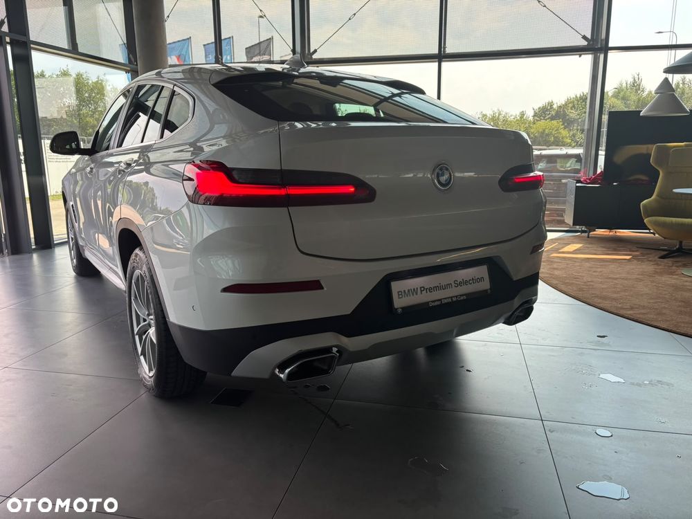 BMW X4 xDrive20d mHEV sport - 4