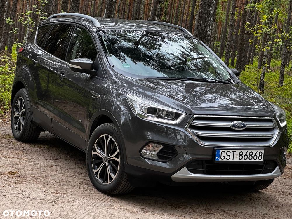 Ford Kuga 2.0 TDCi 4x4 Titanium - 2