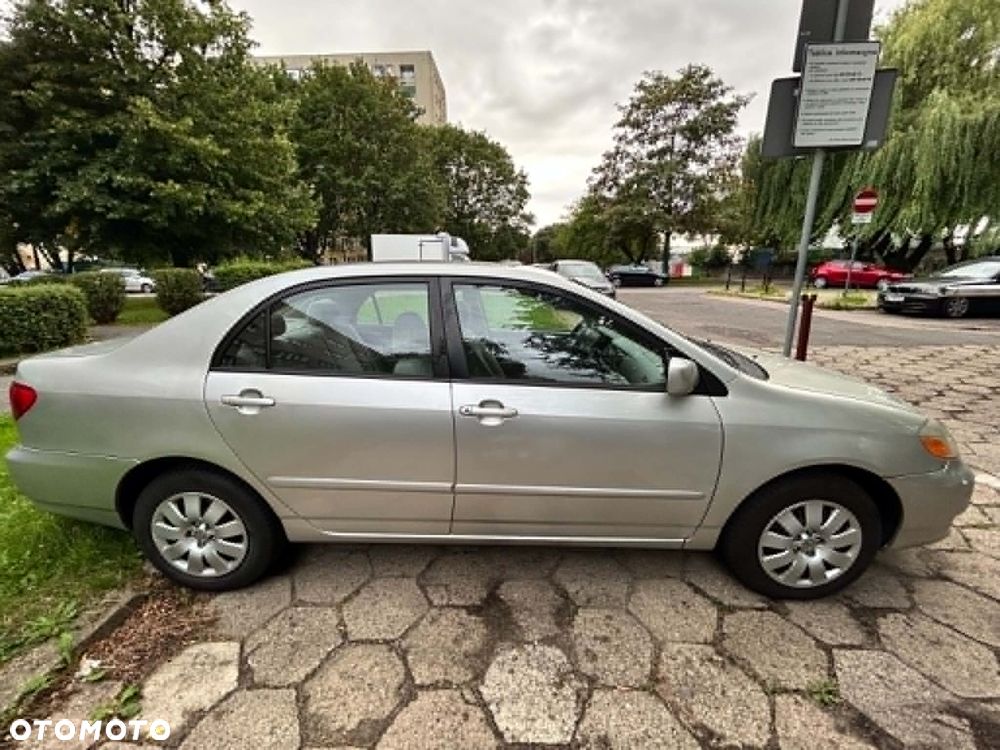 Toyota Corolla - 15