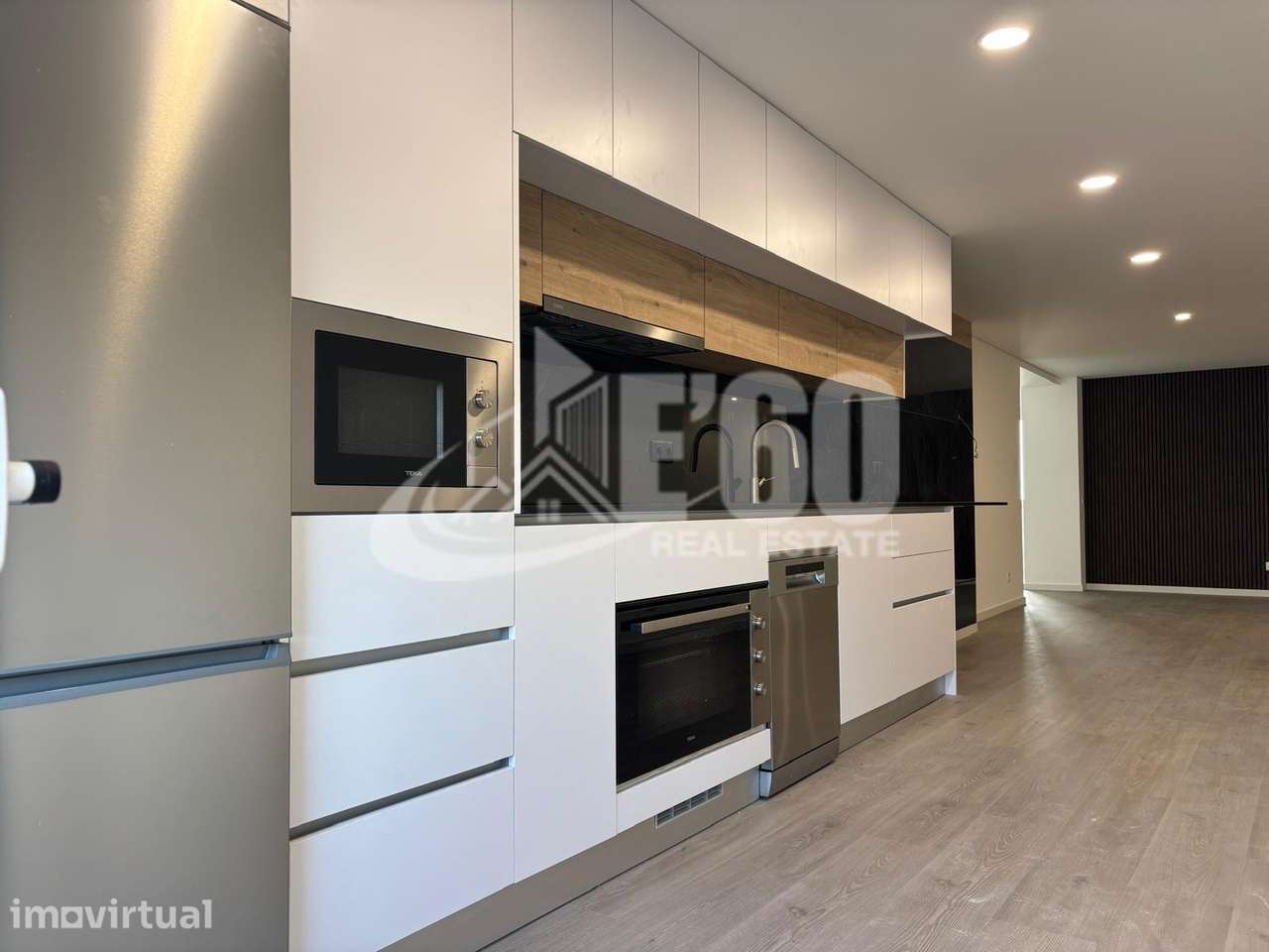 APARTAMENTO T3 REMODELADO PARA ARRENDAMENTO ESMORIZ - Grande imagem: 2/18
