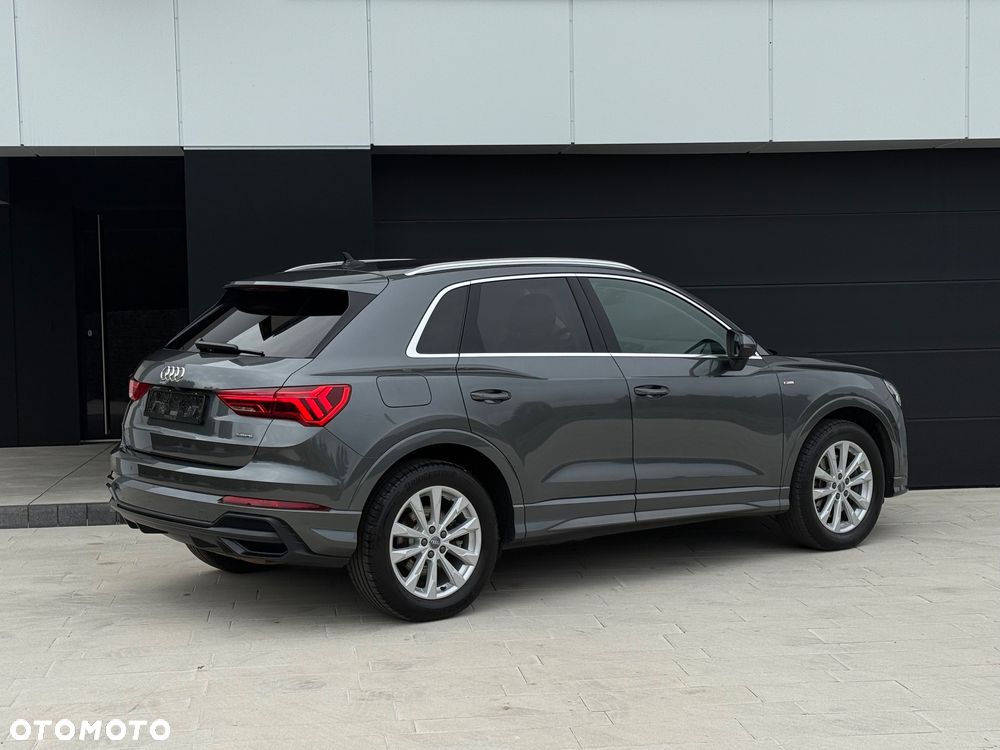 Audi Q3 40 TFSI Quattro S-Line S tronic - 4