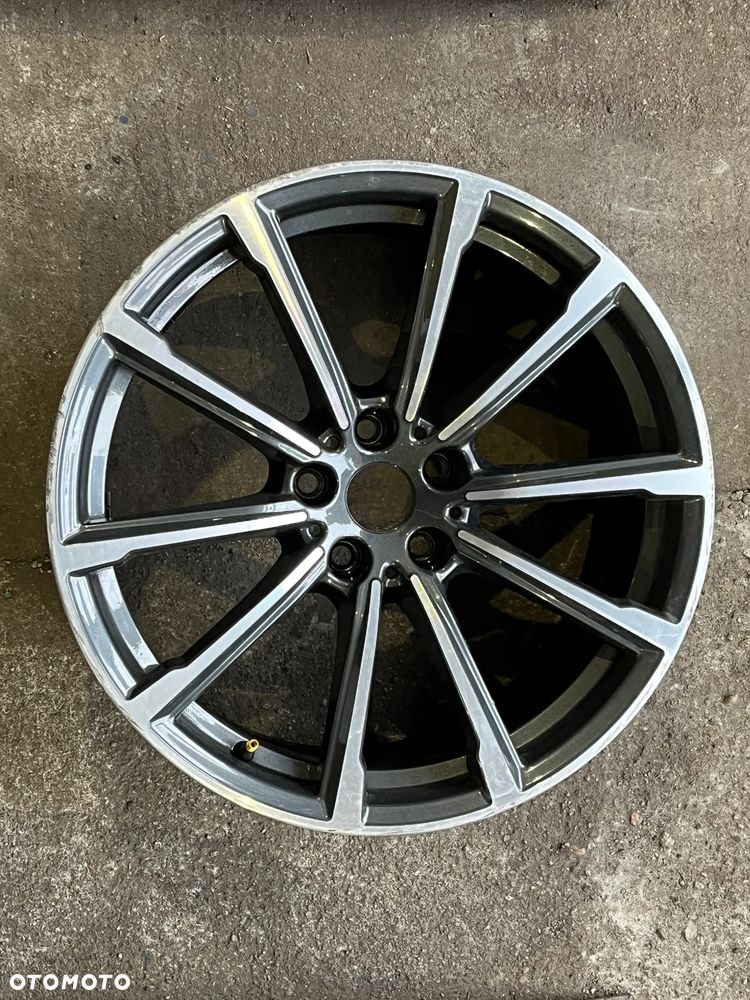 Felga BMW 8,5J x 19 ET 25 6877022 1szt - 1