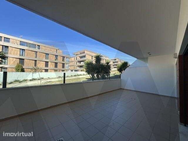Apartamento T1 com Terraço e Garagem Fechada na Ericeira - Grande imagem: 5/21