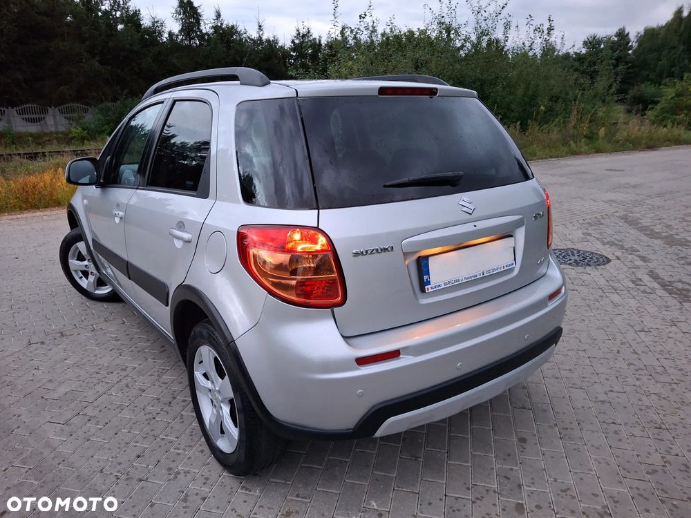 Suzuki SX4 1.6 Premium 4WD - 4