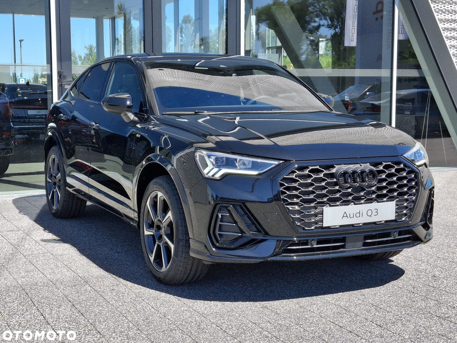 Audi Q3 Sportback - 3