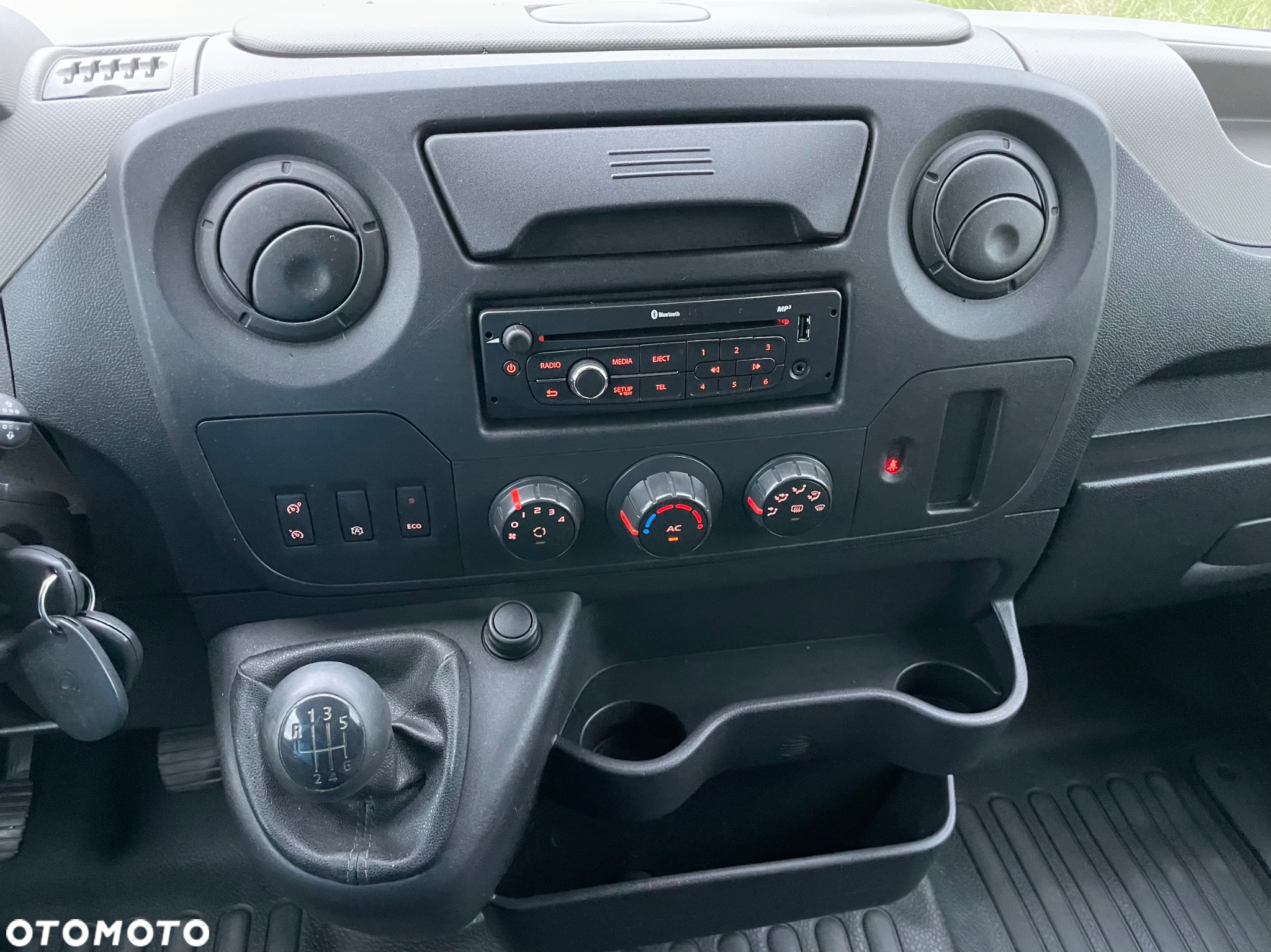 Renault Master - 32