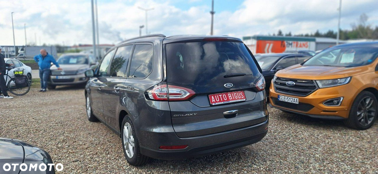 Ford Galaxy - 5