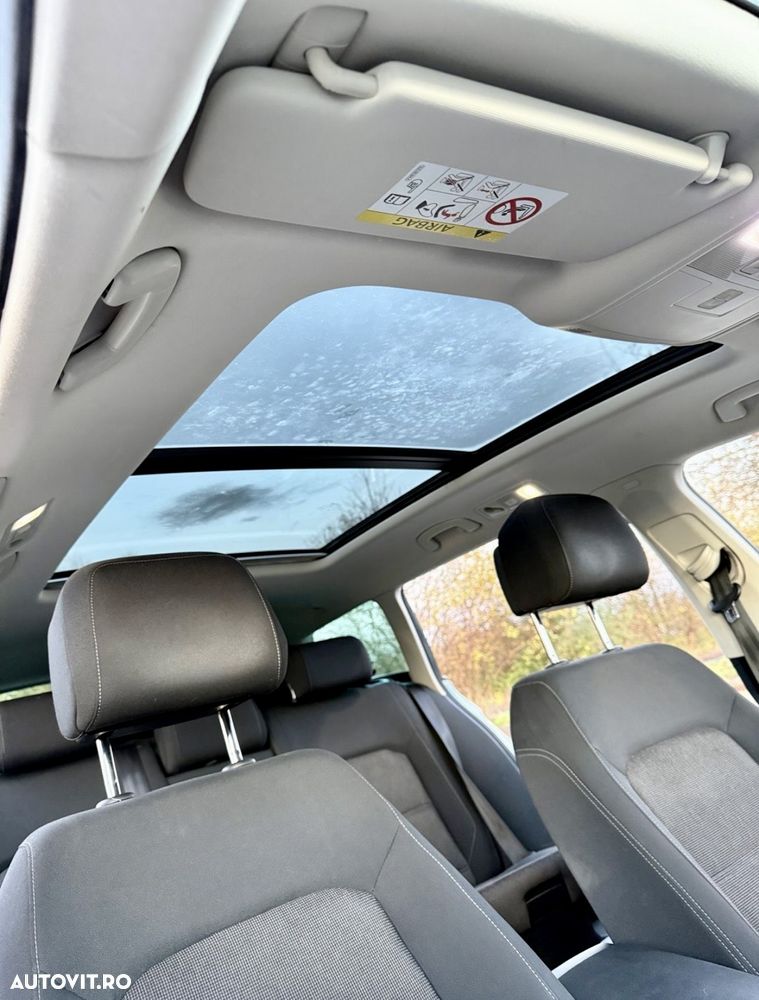 Volkswagen Passat Variant 2.0 TDI SCR BlueMotion Comfortline - 5