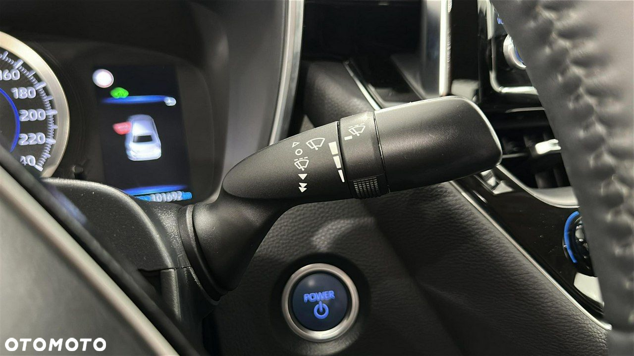 Toyota Corolla 1.8 Hybrid Active - 23