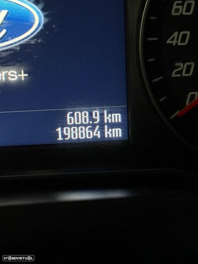 Ford Galaxy 2.0 TDCi Titanium Business - 23