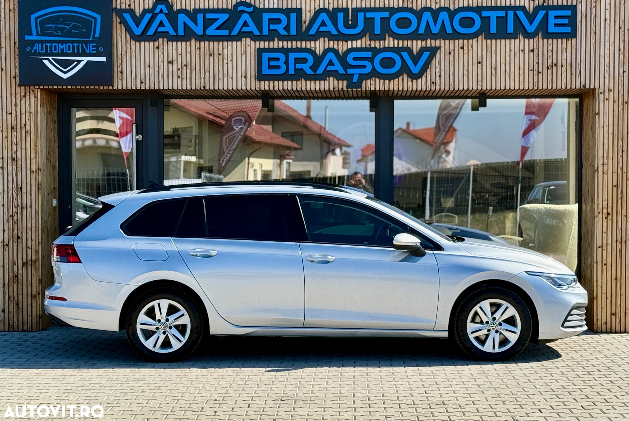 Volkswagen Golf Variant 2.0 TDI 116CP Life - 5