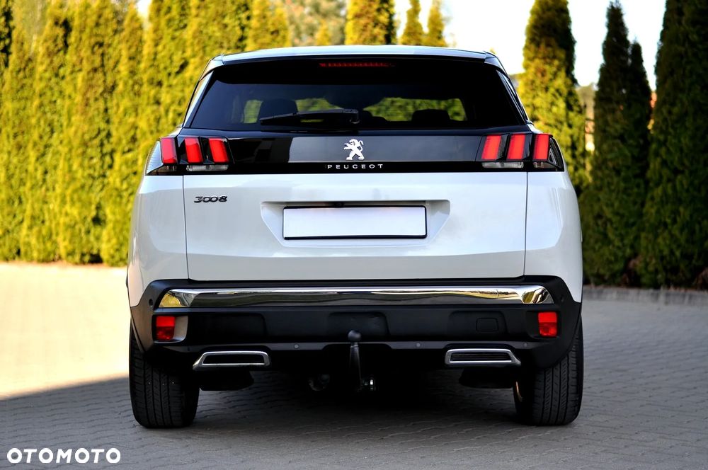 Peugeot 3008 1.2 PureTech Allure S&S EAT6 - 11