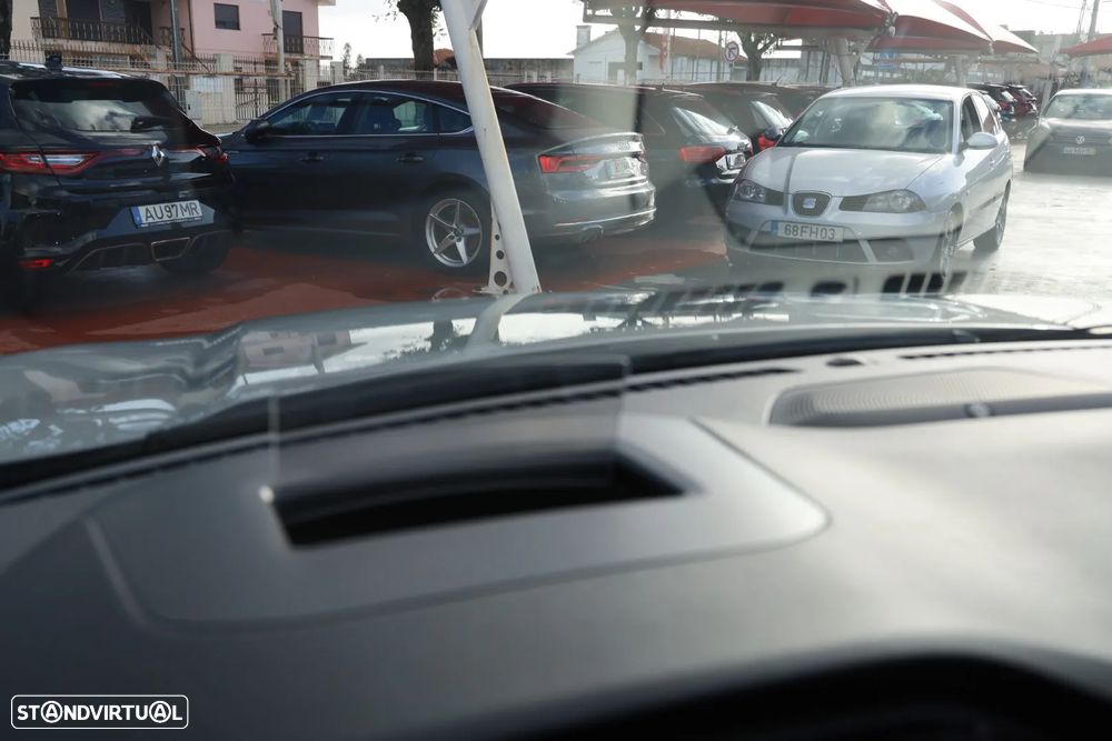 Ford Kuga 2.5 PHEV ST-Line X - 40