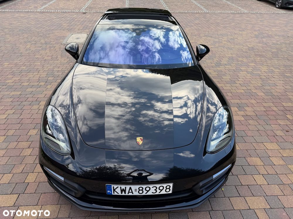Porsche Panamera GTS GPF - 10