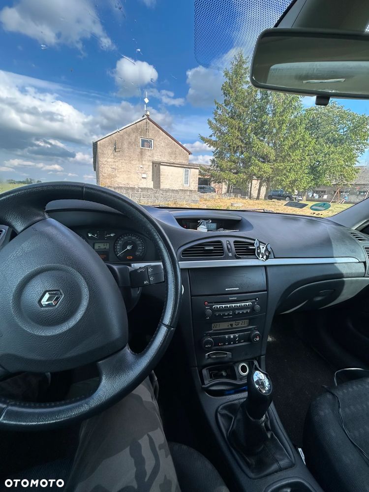 Renault Laguna - 4