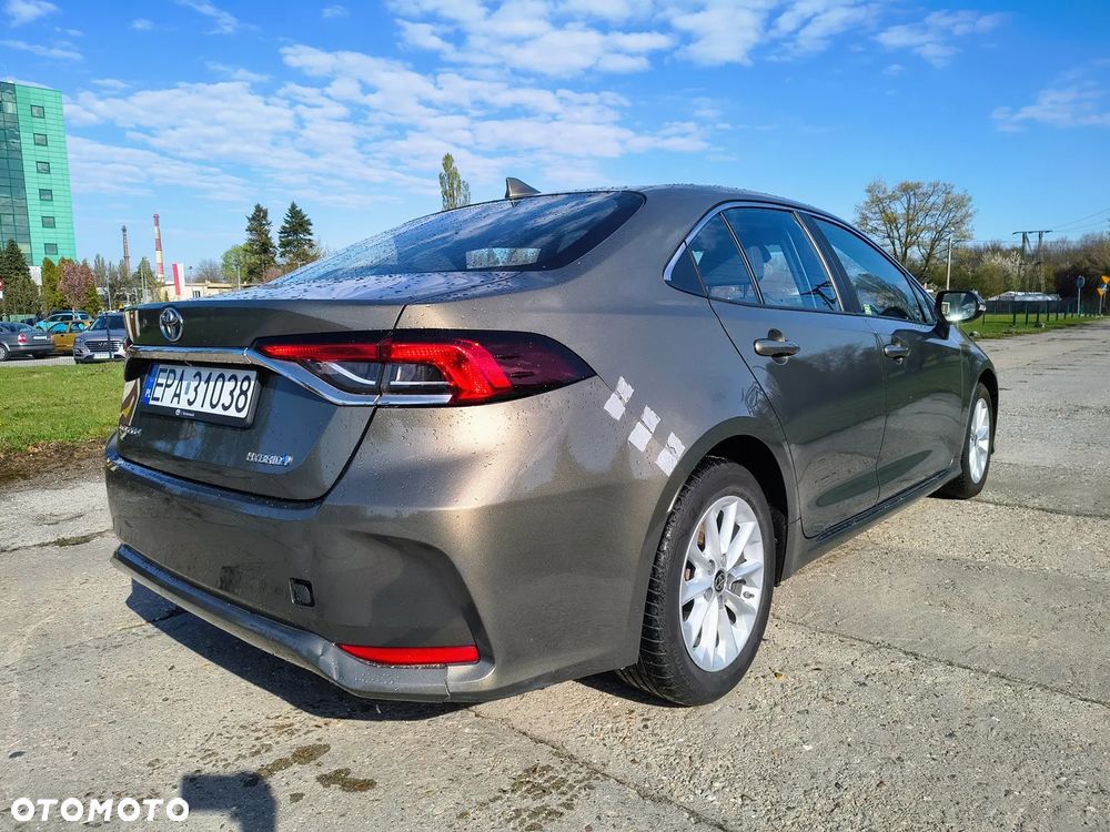 Toyota Corolla 1.8 Hybrid GPF Comfort - 3