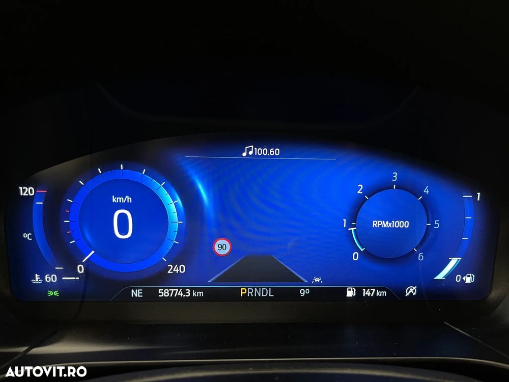 Ford Kuga 2.0 EcoBlue A8 AWD Titanium - 33