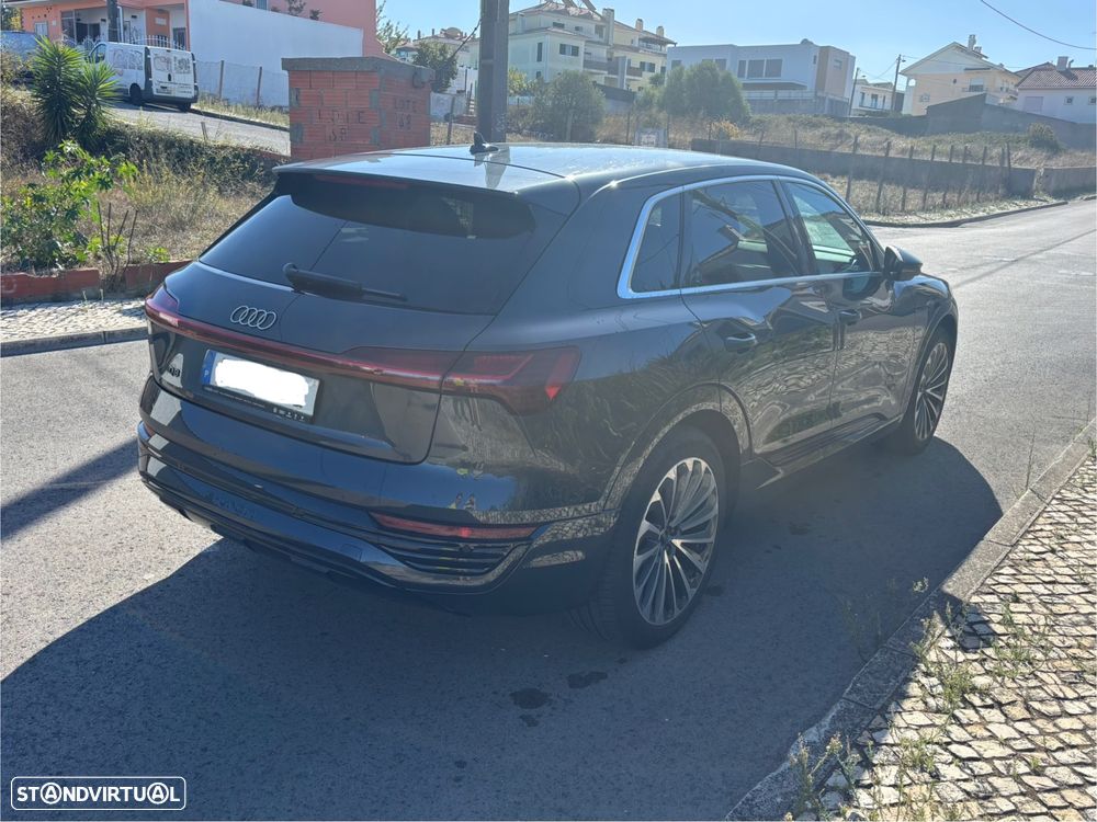 Audi Q8 e-Tron 55 quattro Advanced - 4