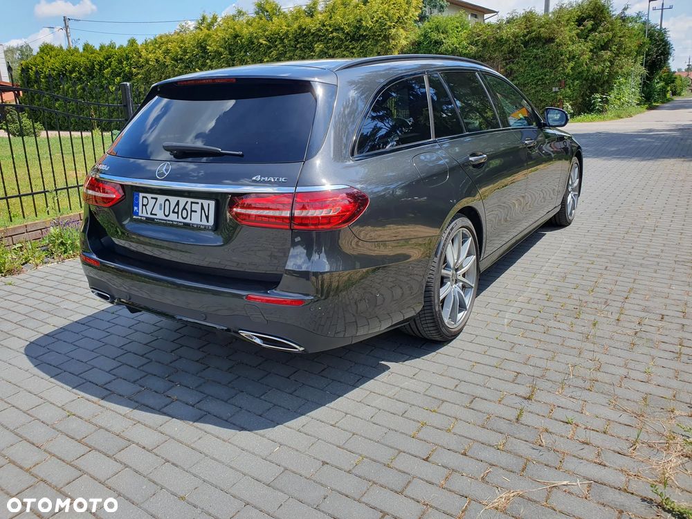 Mercedes-Benz Klasa E 400 d 4Matic 9G-TRONIC AMG Line - 6