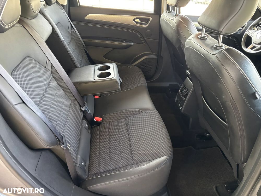 Renault Arkana TCe Mild Hybrid 140 EDC Techno - 35