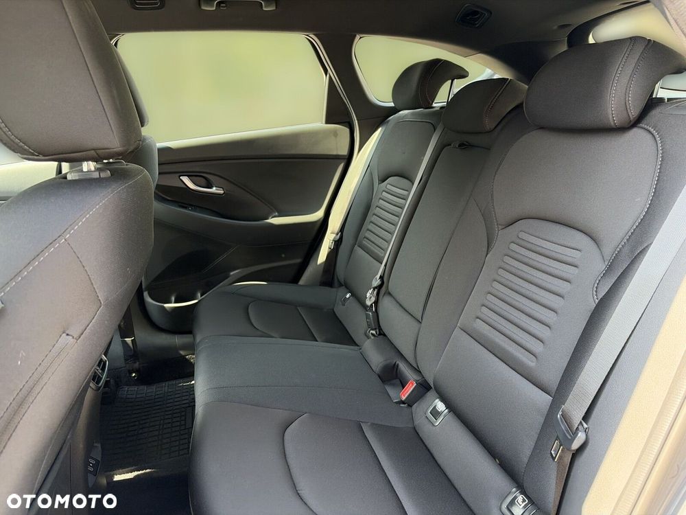Hyundai i30 - 17