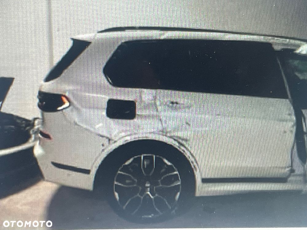 BMW X7 M60i xDrive - 7