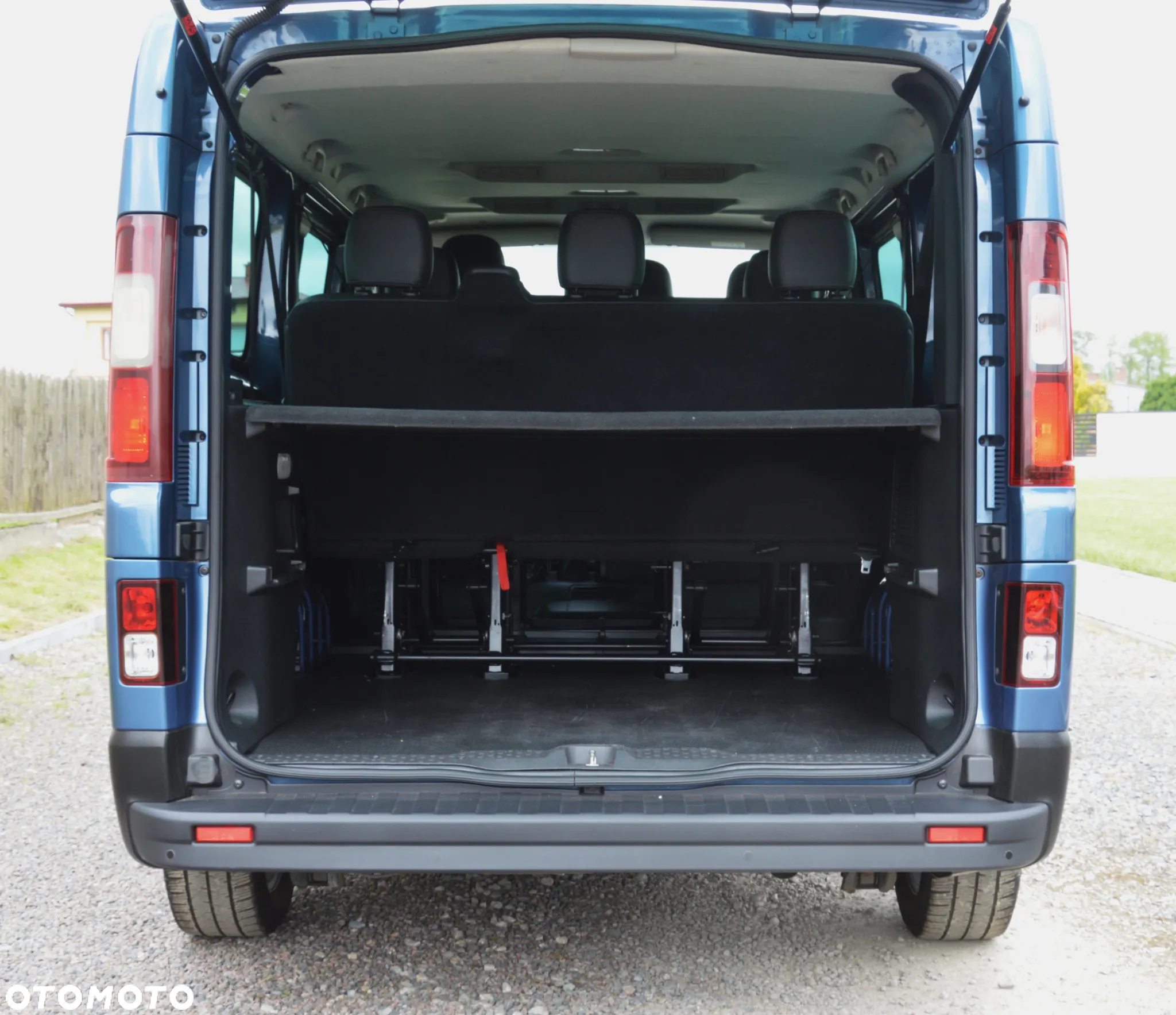 Renault Trafic - 8