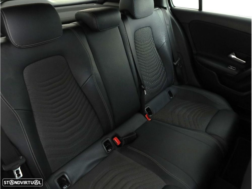 Mercedes-Benz A 180 d Style - 14