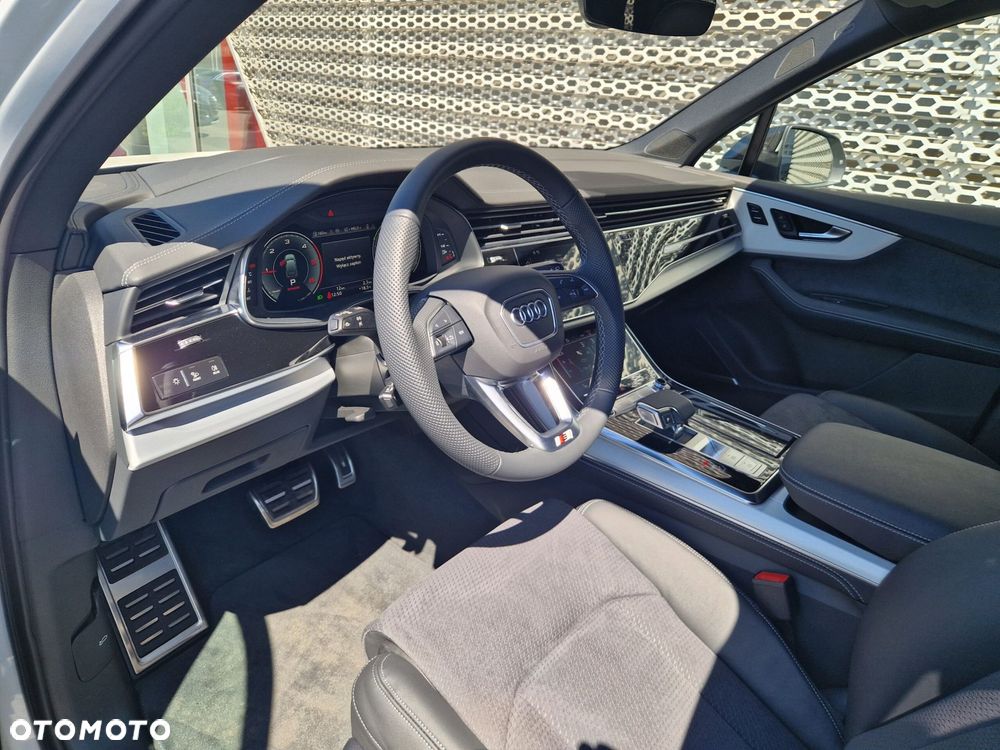 Audi Q7 45 TDI mHEV Quattro S Line Tiptr - 8