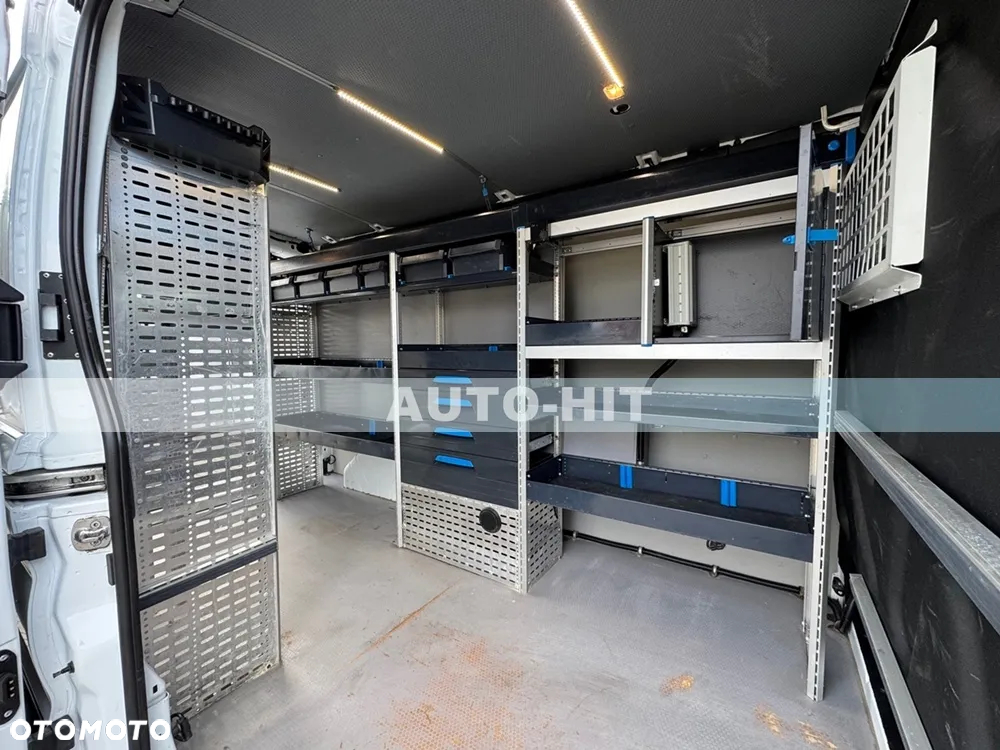 Ford Transit - 14